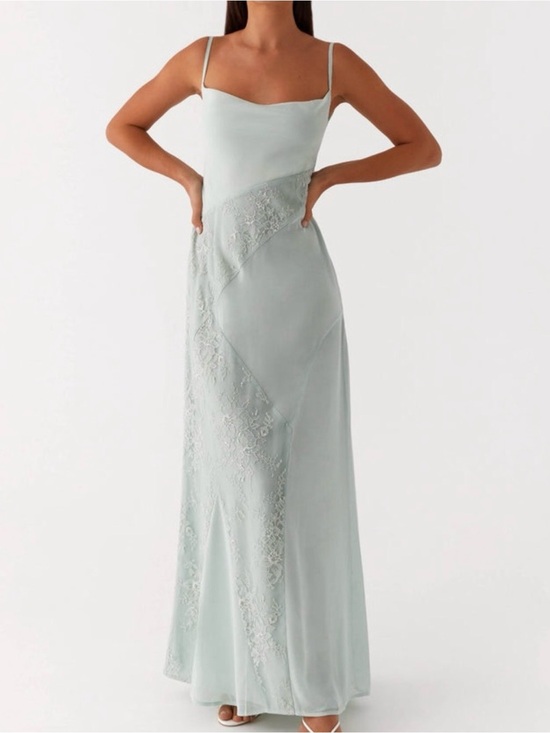 Peppermayo Dresses & Skirts - NWT PEPPERMAYO- Gabriana Maxi Dress Sage Size 8